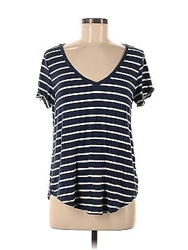 American Eagle Outfitters Short Sleeve T-Shirt (view 1)