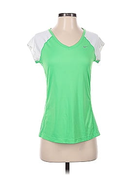 Nike Active T-Shirt (view 1)