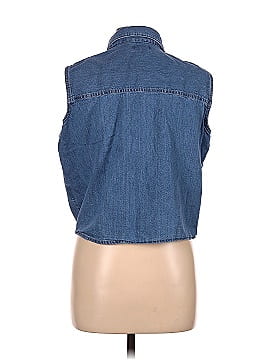 Levi's Sleeveless Button-Down Shirt (view 2)