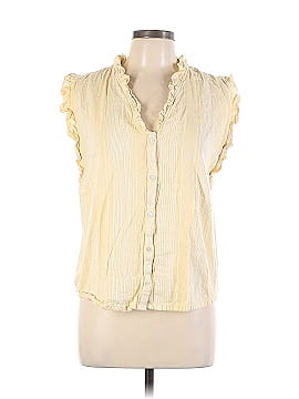 St. John's Bay Sleeveless Button-Down Shirt (view 1)