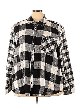 Maurices Long Sleeve Button-Down Shirt (view 1)