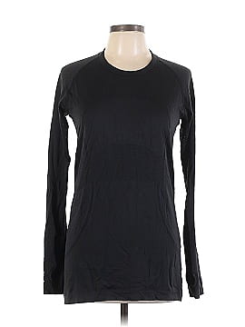 Lululemon Athletica Long Sleeve T-Shirt (view 1)