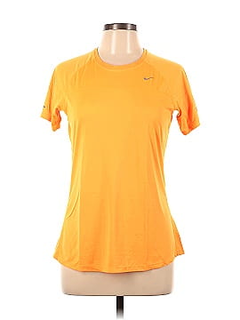 Nike Active T-Shirt (view 1)