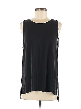 Gap Fit Sleeveless T-Shirt (view 1)