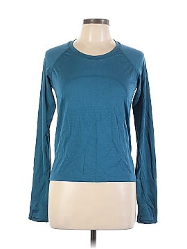 Lululemon Athletica Long Sleeve T-Shirt (view 1)