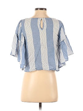 American Eagle Outfitters Short Sleeve Blouse (view 2)