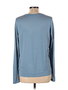 Lululemon Athletica Long Sleeve T-Shirt (view 2)