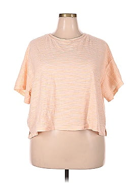 Old Navy Short Sleeve T-Shirt (view 1)