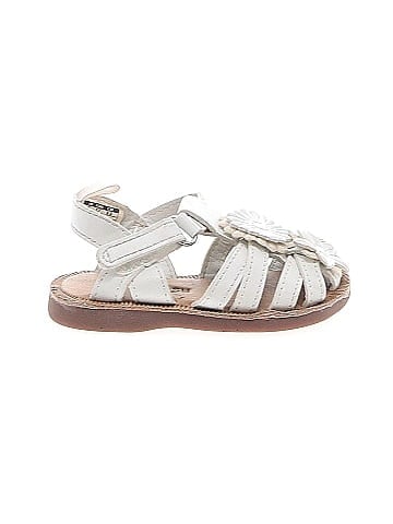OshKosh B'gosh Sandals (view 1)