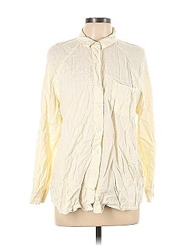 Universal Thread Long Sleeve Button-Down Shirt (view 1)