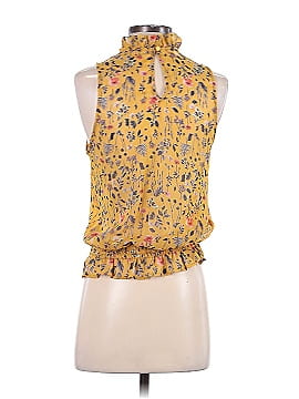 Le Lis Sleeveless Blouse (view 2)