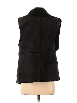 BB Dakota Faux Fur Vest (view 2)