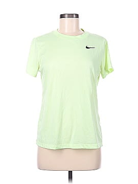 Nike Active T-Shirt (view 1)