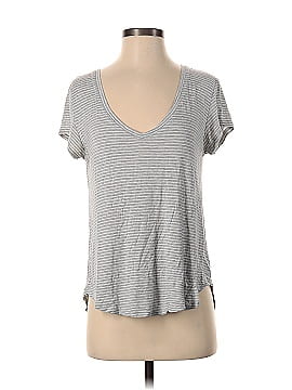 American Eagle Outfitters Long Sleeve T-Shirt (view 1)