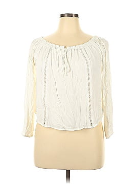 Hollister 3/4 Sleeve Blouse (view 1)