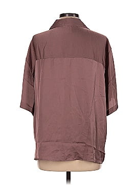 H&M Mama 3/4 Sleeve Button-Down Shirt (view 2)