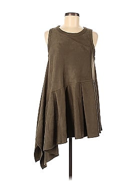 Gracia Sleeveless Top (view 1)