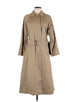 Burberry Trenchcoat (view 1)