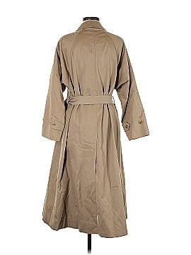 Burberry Trenchcoat (view 2)