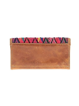 Unbranded Wallet (view 2)