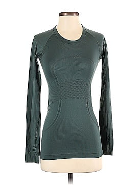 Lululemon Athletica Long Sleeve T-Shirt (view 1)