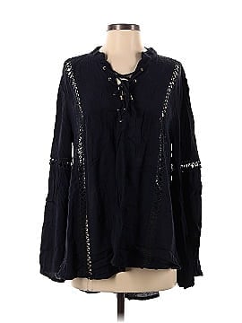 Romeo & Juliet Couture Long Sleeve Blouse (view 1)