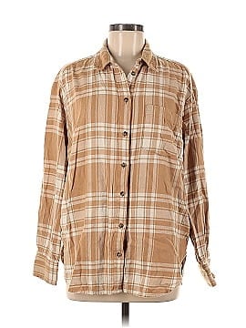 Gap Long Sleeve Button-Down Shirt (view 1)