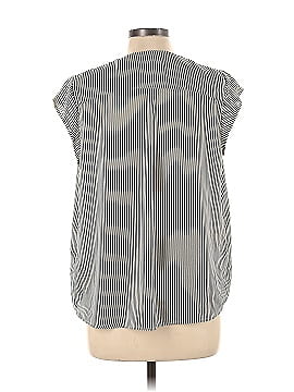 H&M Sleeveless Blouse (view 2)