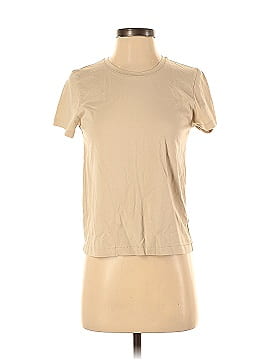 Uniqlo Short Sleeve T-Shirt (view 1)