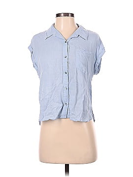 Assorted Brands Sleeveless Button-Down Shirt (view 1)