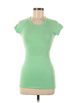 Lululemon Athletica Long Sleeve T-Shirt (view 1)