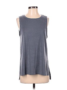 Gap Fit Sleeveless T-Shirt (view 1)