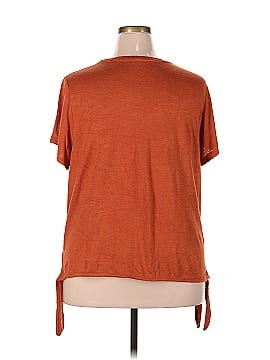 Universal Thread Short Sleeve T-Shirt (view 2)