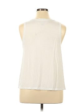 American Eagle Outfitters Sleeveless T-Shirt (view 2)