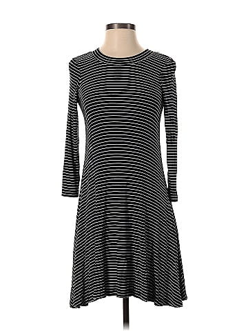 American Eagle Outfitters Casual Dress (view 1)