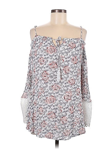 En Creme 3/4 Sleeve Blouse (view 1)