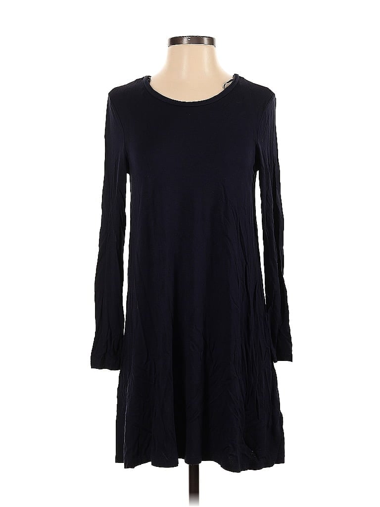 Click to view more detailed imagery on our partner's website Pre-owned H&m Casual Dress In Black