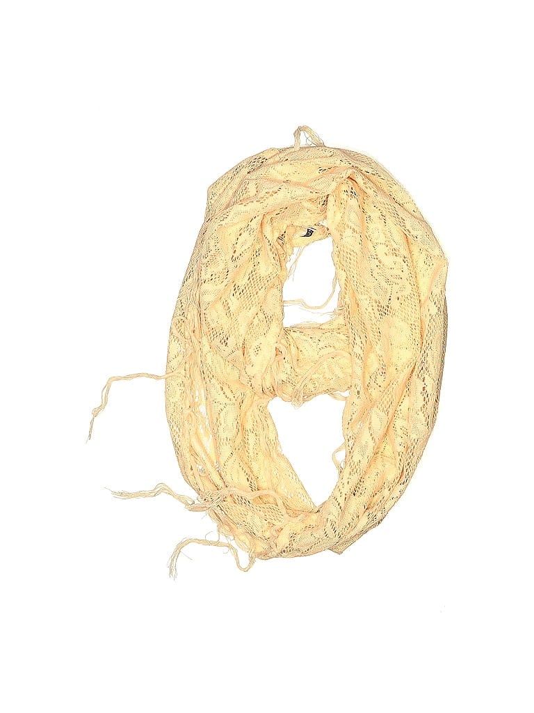 Click to view more detailed imagery on our partner's website Pre-owned Rue21 Scarf In Orange