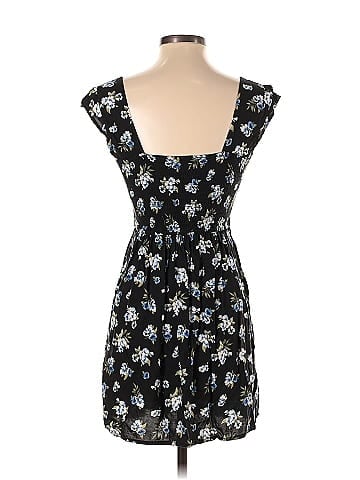 Hollister Casual Dress (view 2)