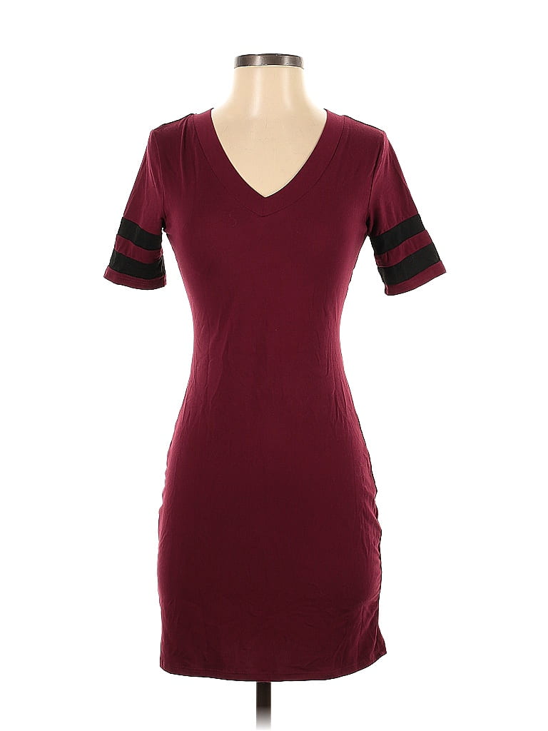 Pre-owned No Boundaries Casual Dress In Burgundy
