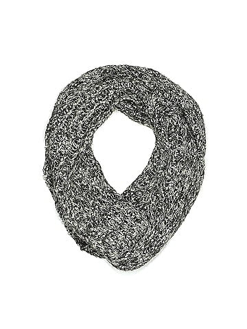 Hollister Scarf (view 1)