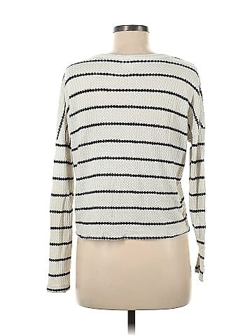 Live in the Moment Pullover Sweater (view 2)