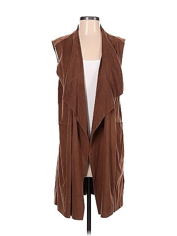 Ruti Vest (view 1)