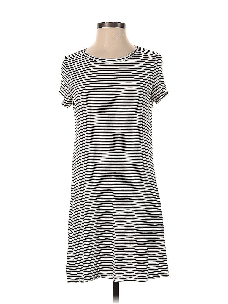 Pre-owned Wasabi + Mint Casual Dress In Gray