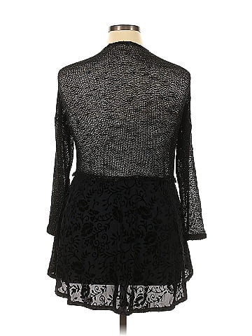 Taylor & Sage Kimono (view 2)