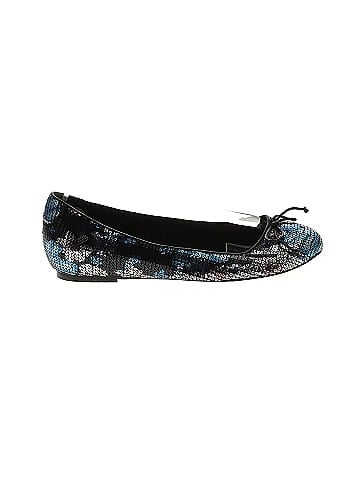 Pour La Victoire Flats (view 1)