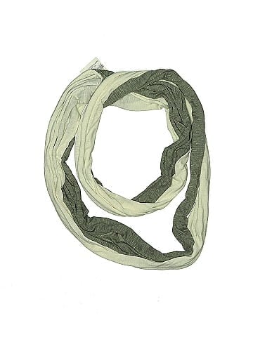 Brandy Melville Scarf (view 1)