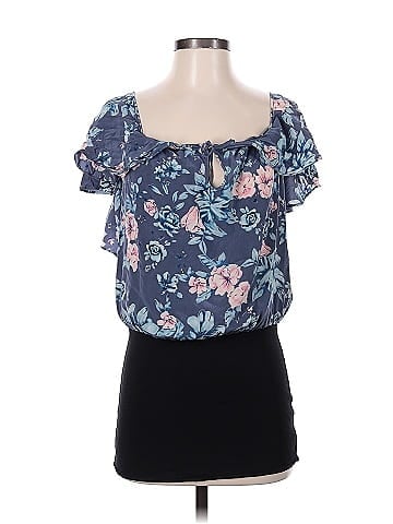 Pencey Short Sleeve Blouse (view 1)