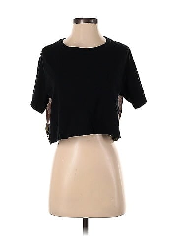 Izzue Short Sleeve T-Shirt (view 1)