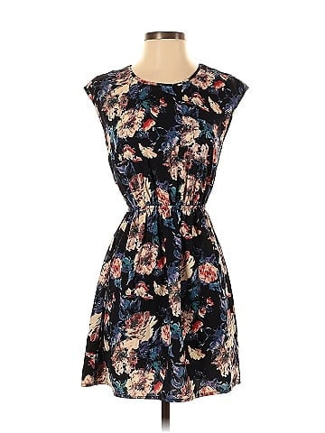 Soprano Casual Dress (view 1)